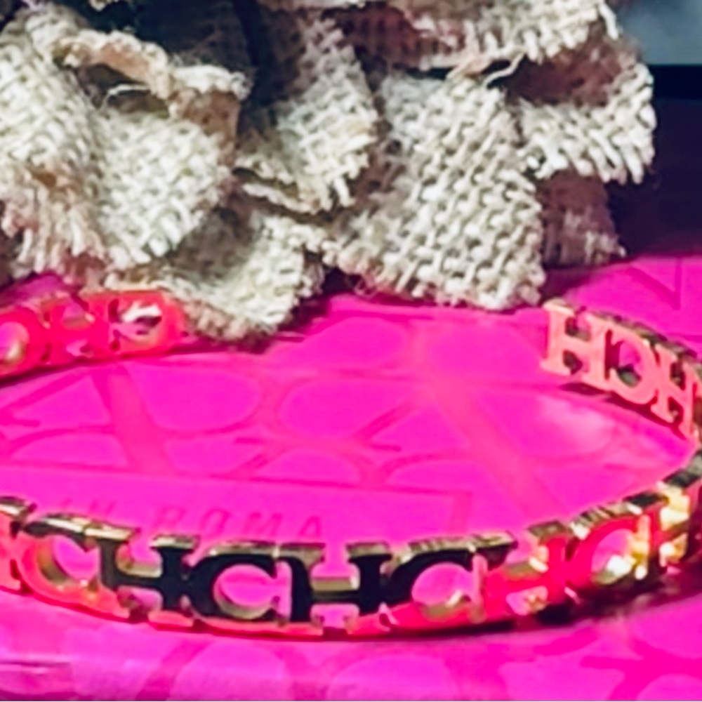 Chic Pink and Gold Bangle Bracelet - Picture 3 of 7